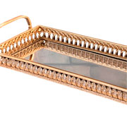 Bandeja em metal realeza dourada 56x26 cm 