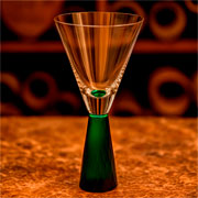 Taça de vidro pedestal verde 280 ml 