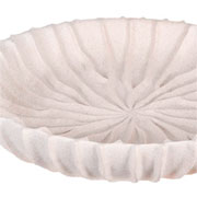 Centro de mesa em poliresina Dunas bege 28x06 cm. 