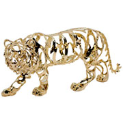 Escultura tigre vazado em metal dourado 14x30x06 cm 