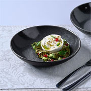 Prato fundo em cerâmica basic dove preto 21 cm. 