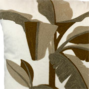 Almofada de sarja folhas bordado chinille bege I 52 cm 