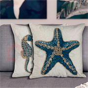 Almofada de Linho Cru bordado Rami estrela do mar azul 52 cm. 