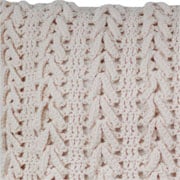 Almofada de crochê trançada off white 52 cm 