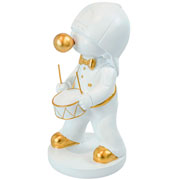 Escultura em resina menino bateirista branco 15x11 cm. 